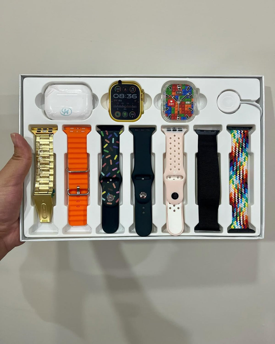 10 in 1 Ultra Watch + Earbuds – ساعة ألترا 10 في 1 + سماعات